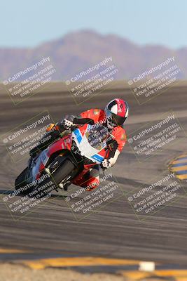 media/Dec-10-2023-SoCal Trackdays (Sun) [[0ce70f5433]]/Turn 12 (2pm)/